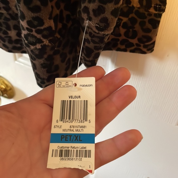 Nwt extra large, petite style and Company leopard zip up velour jacket - Picture 2 of 4